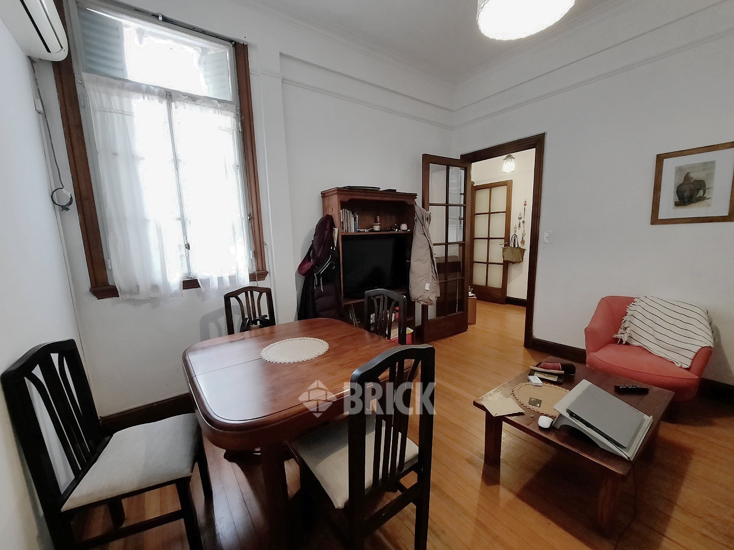 TUCUMAN al 2300 Piso 3 4