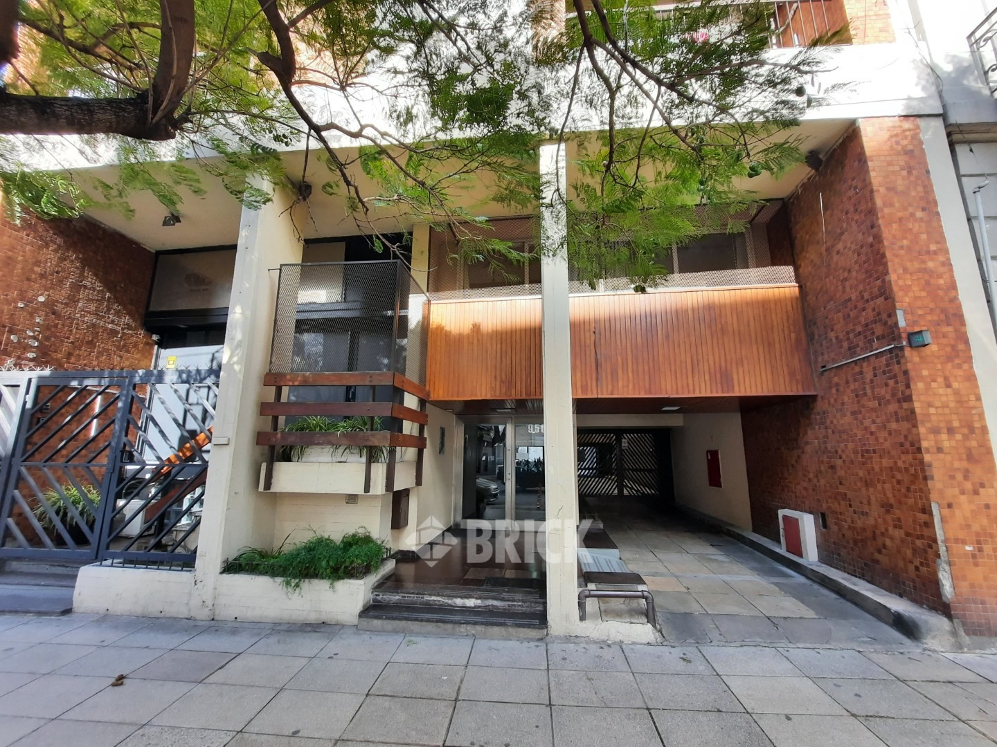 INDEPENDENCIA, AV. al 900 Piso 5 18