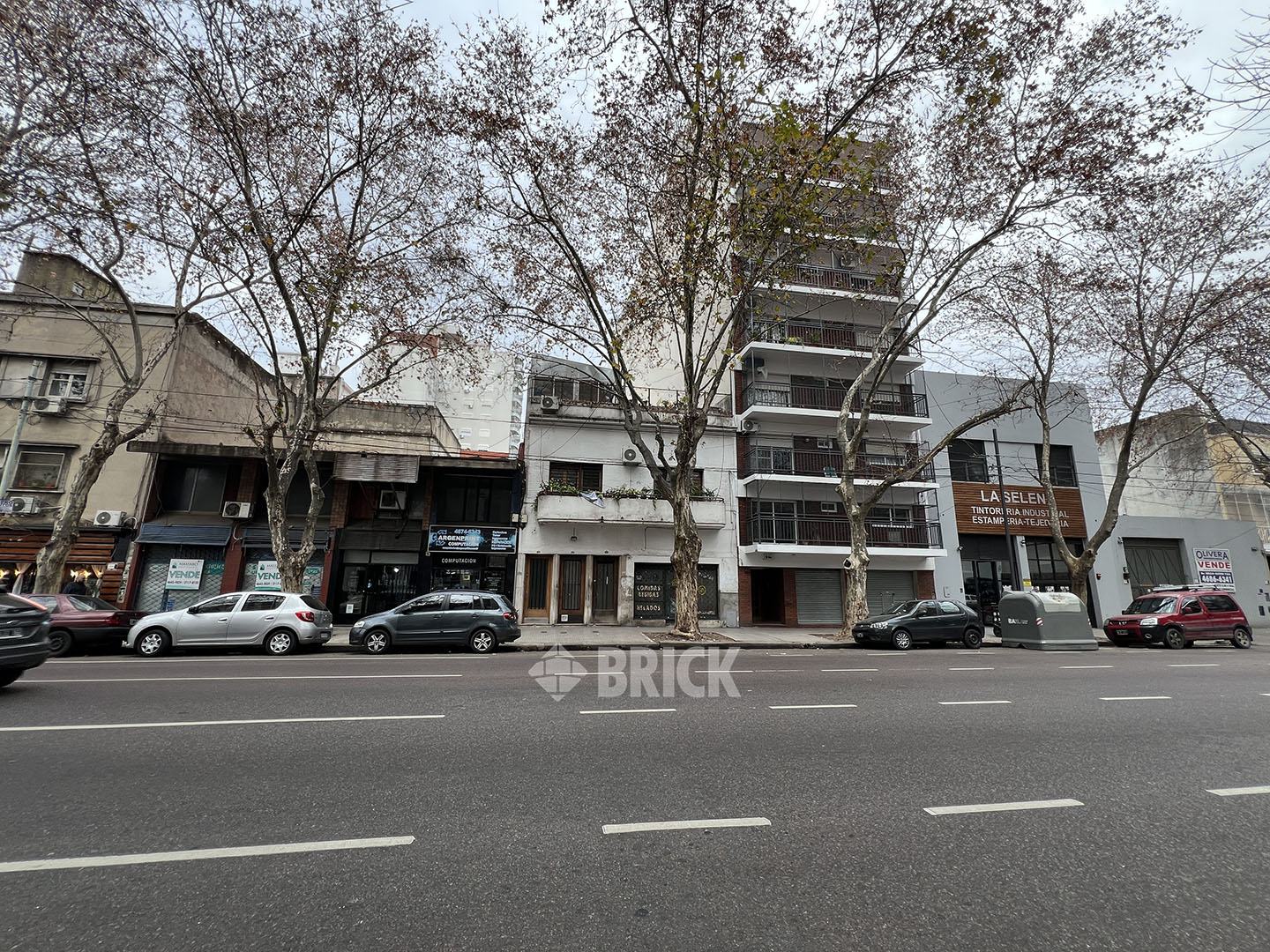 AVELLANEDA, AV. al 3900 Piso 1 16