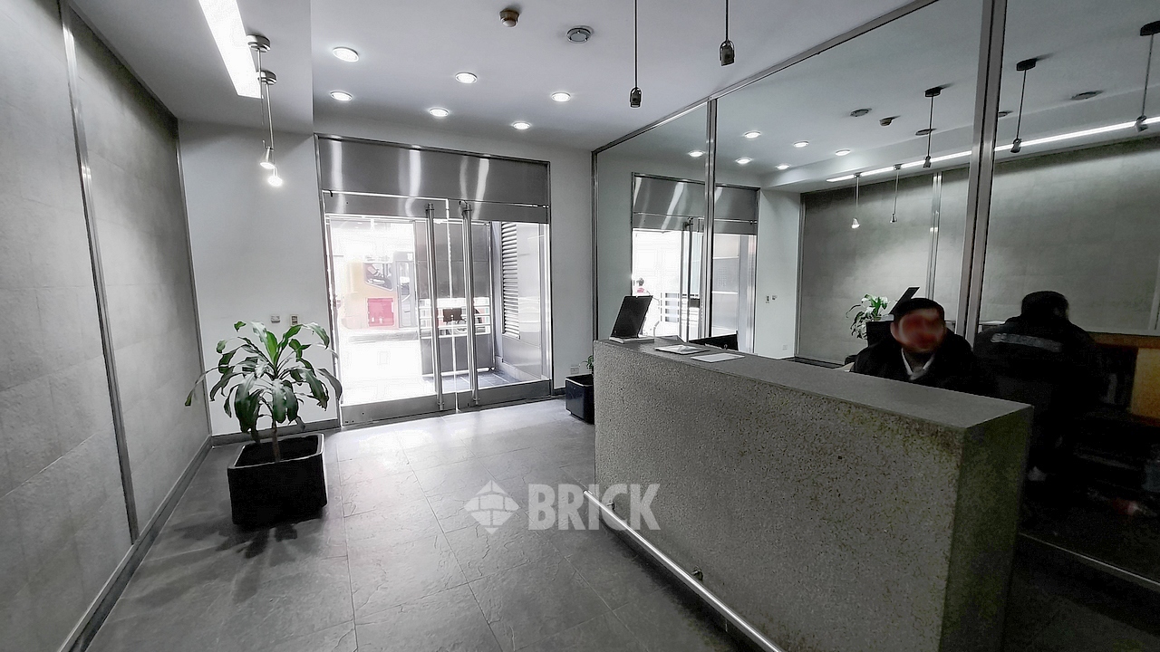 CORRIENTES, AV. al 1800 Piso 7 26