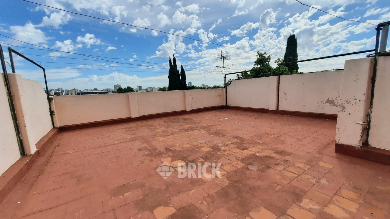 COBO, AV. al 1400 Piso 3 14