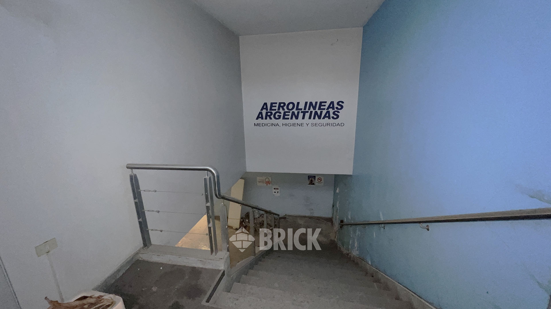 SUIPACHA al 400 Piso PB Y 1° Sub. Loc. 1 4