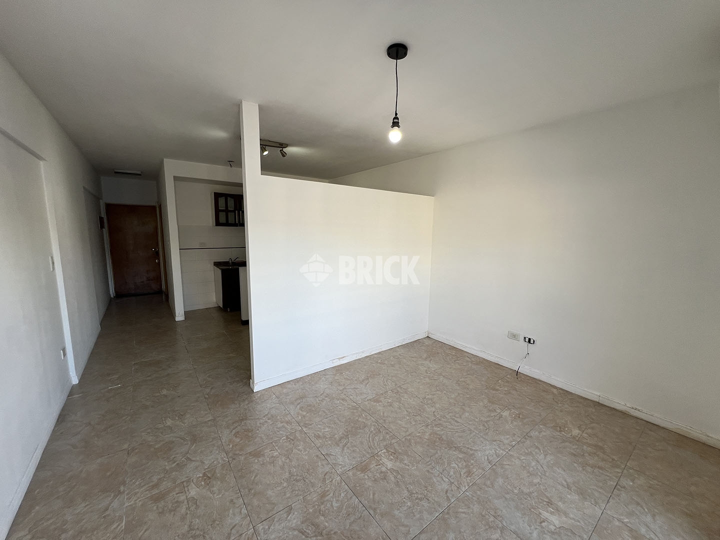 AVELLANEDA, AV. al 1600 Piso 2 4