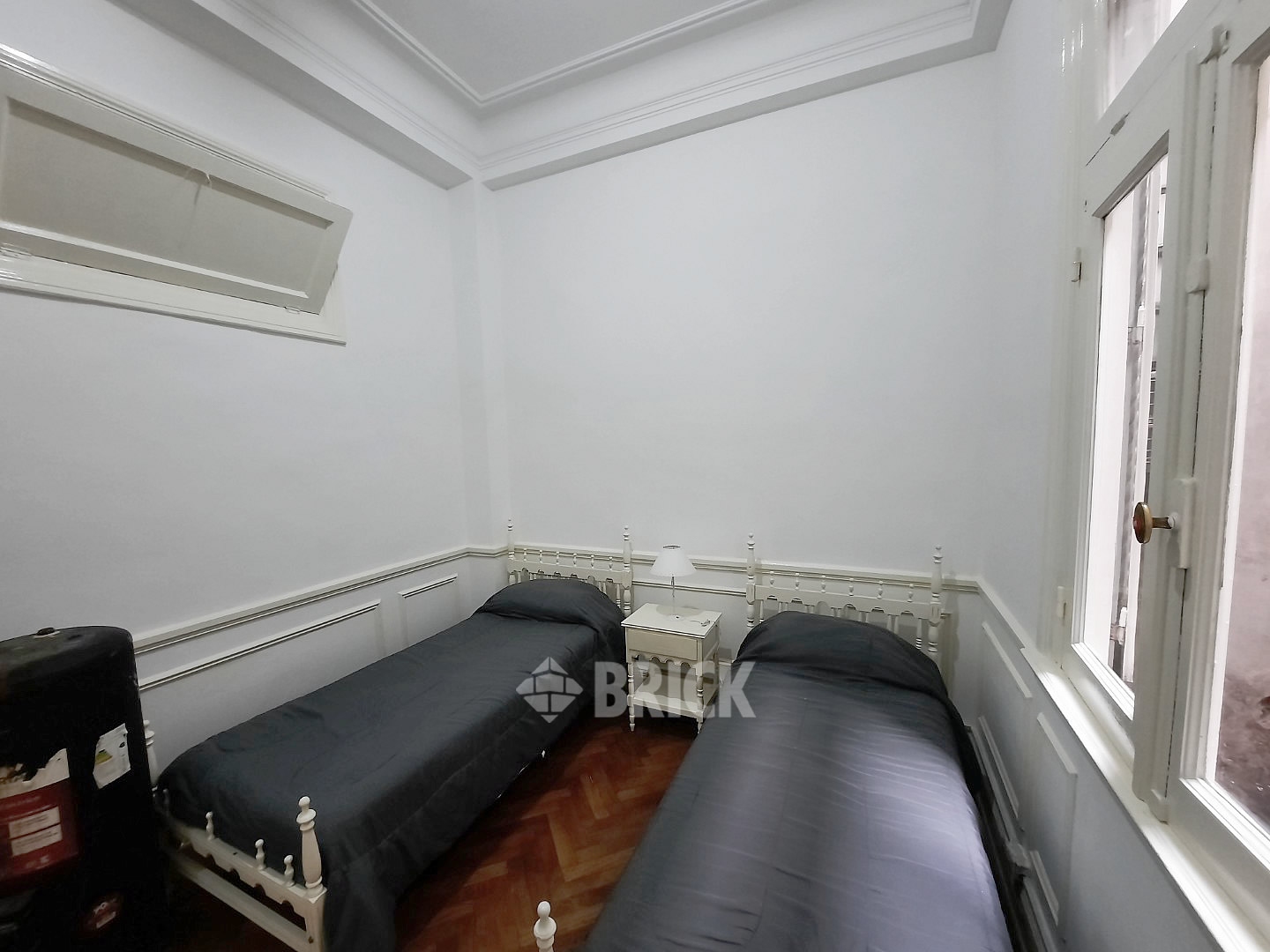 URUGUAY al 100 Piso 2 20