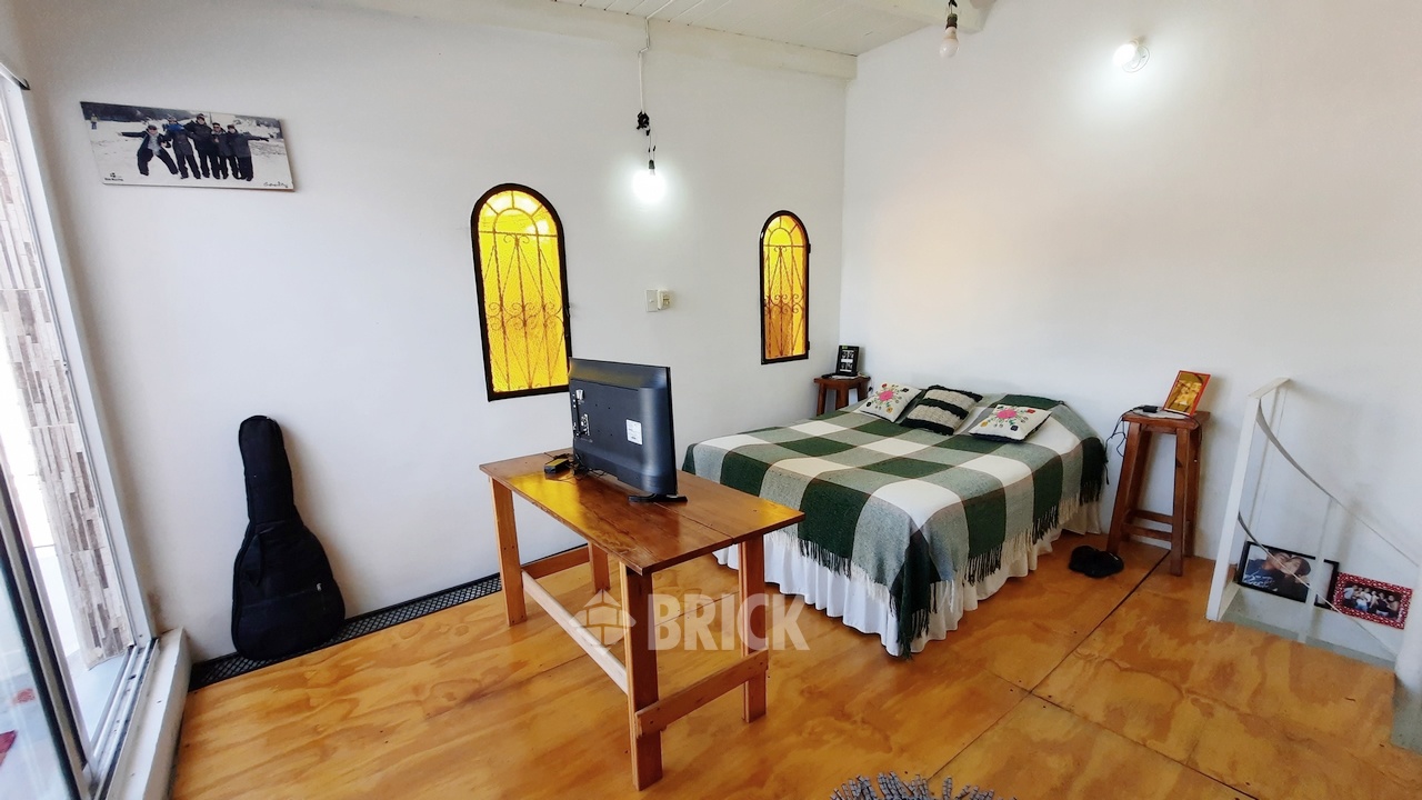 RODRIGUEZ, MANUEL al 1500 Piso 1 14