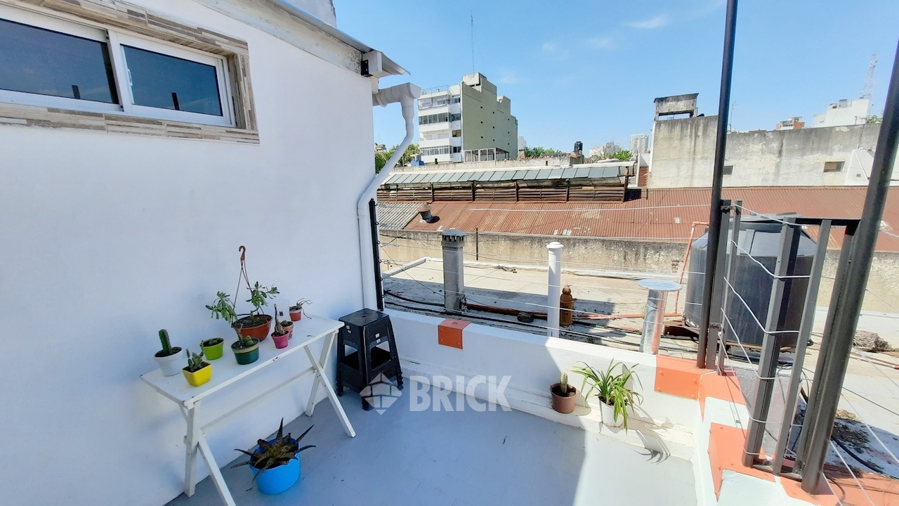 RODRIGUEZ, MANUEL al 1500 Piso 1 18