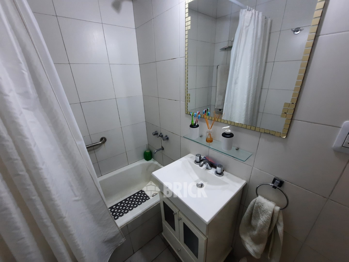 CORONEL DIAZ, AV. al 2100 Piso PB 12