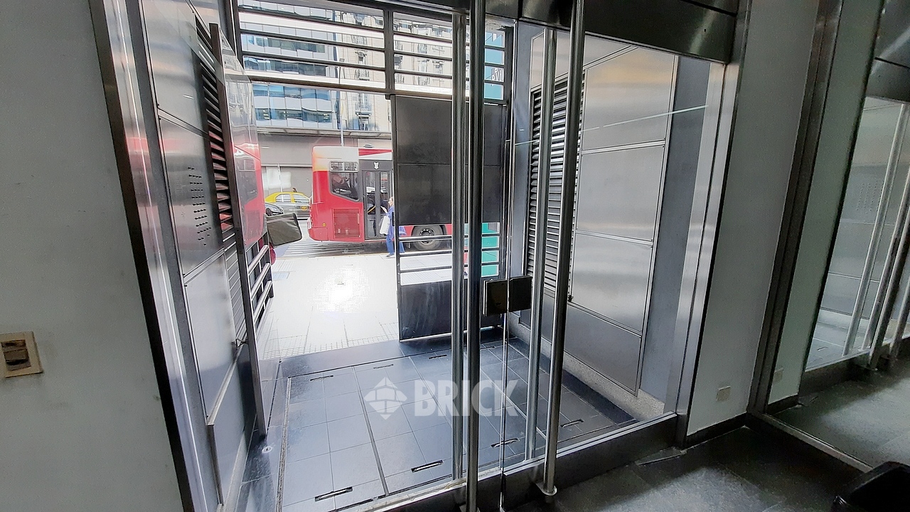 CORRIENTES, AV. al 1800 Piso 7 29