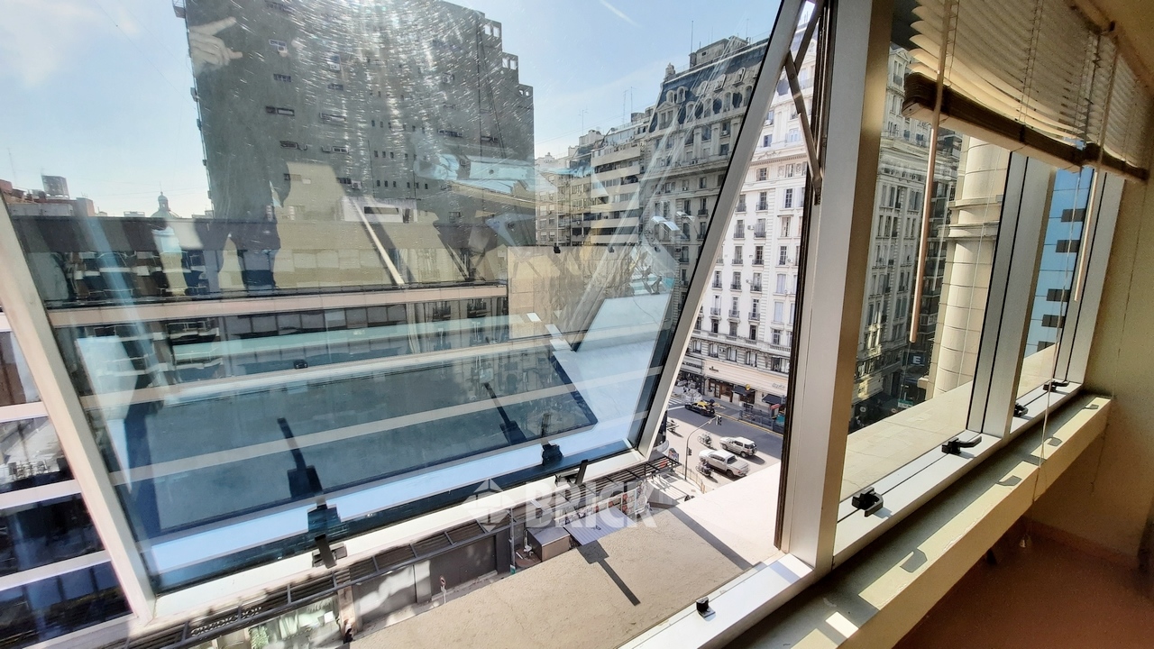 CORRIENTES, AV. al 1800 Piso 7 7