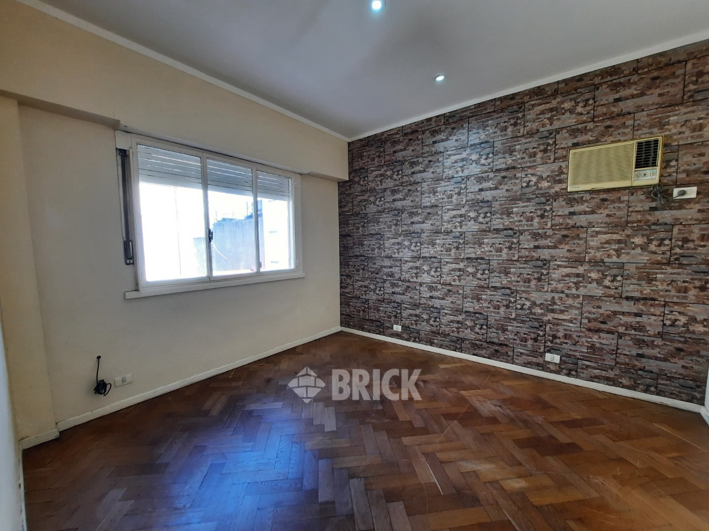 TUCUMAN al 900 Piso 7 10