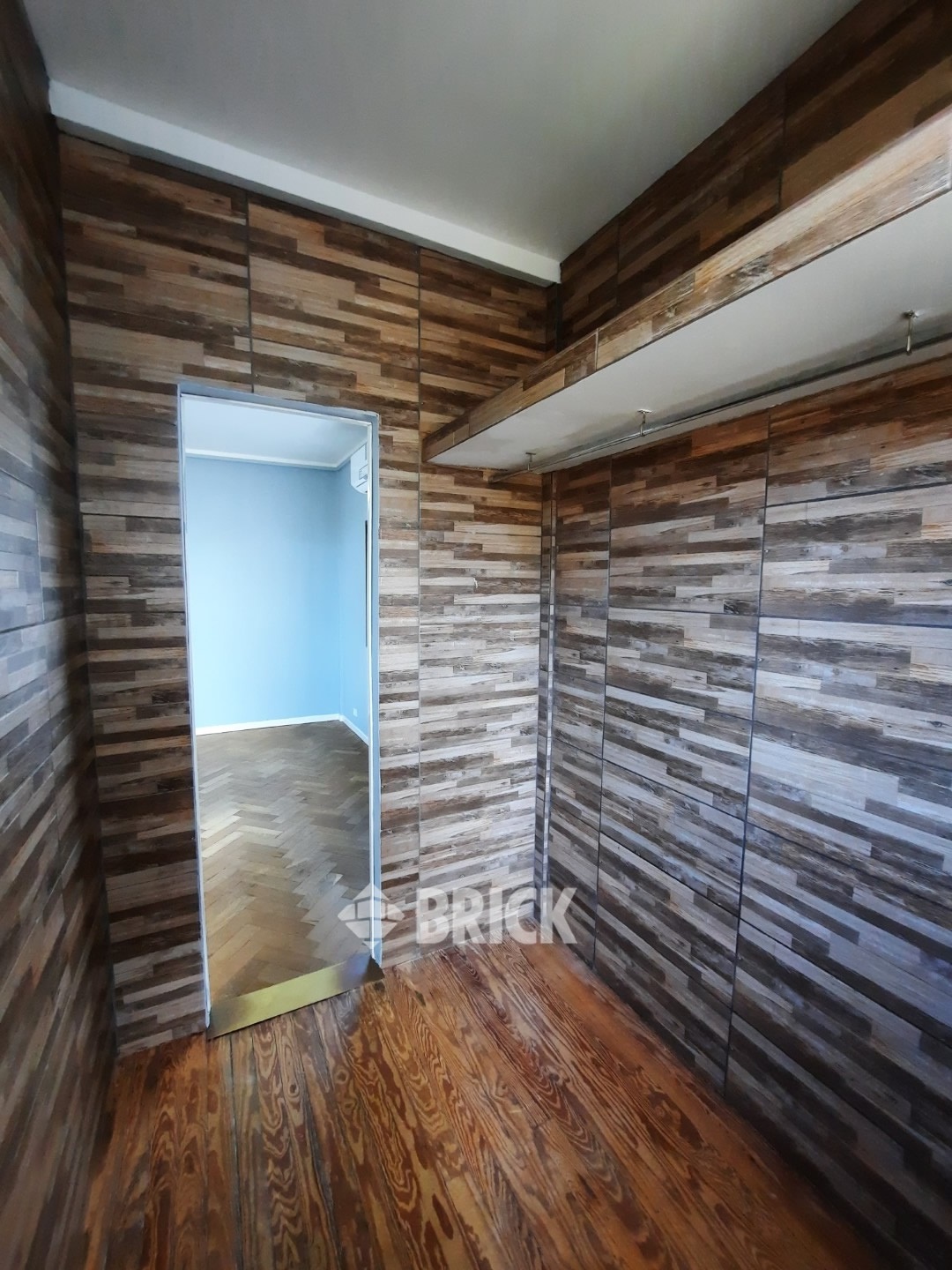 TUCUMAN al 900 Piso 7 24