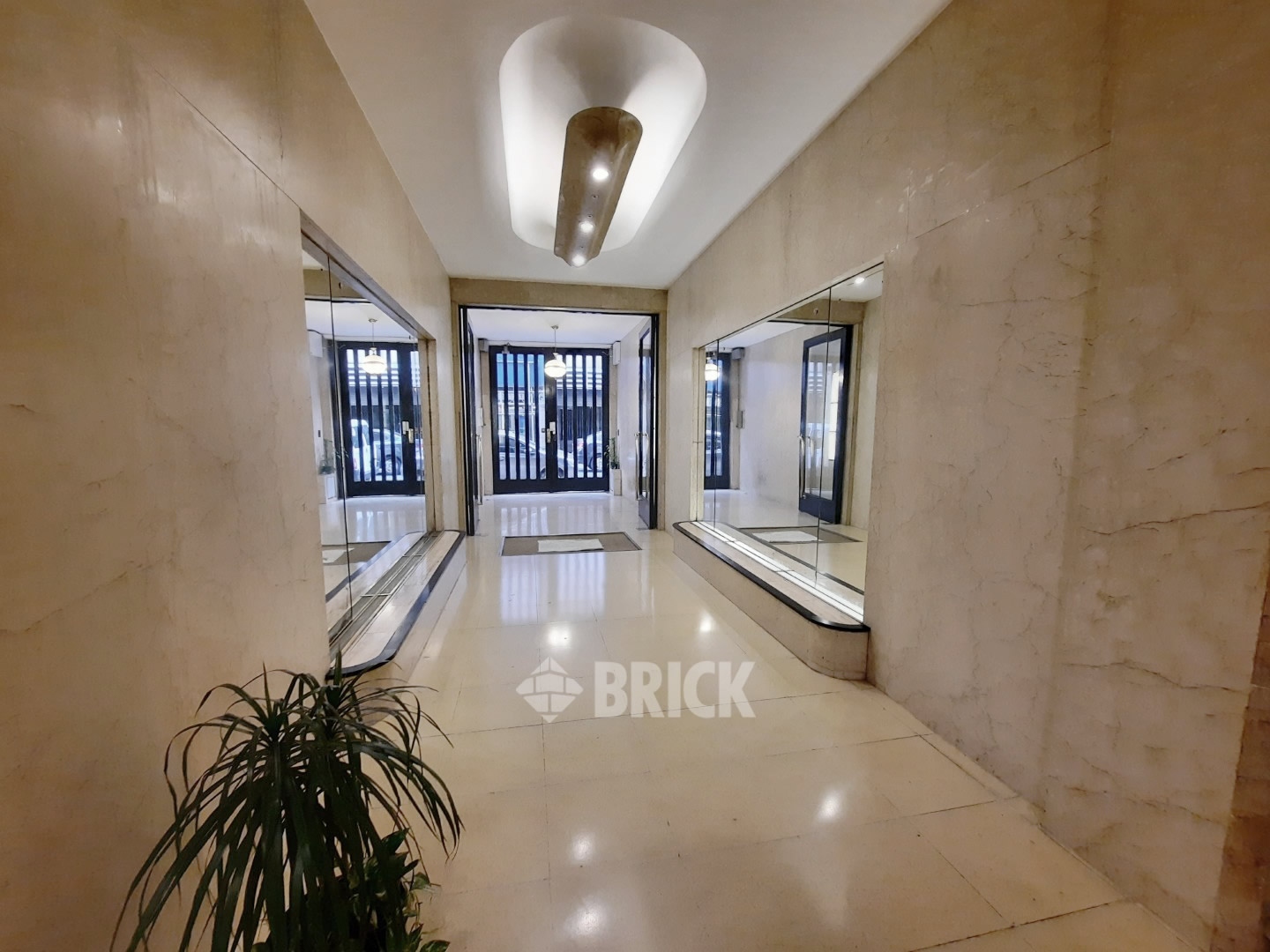 TUCUMAN al 900 Piso 7 25