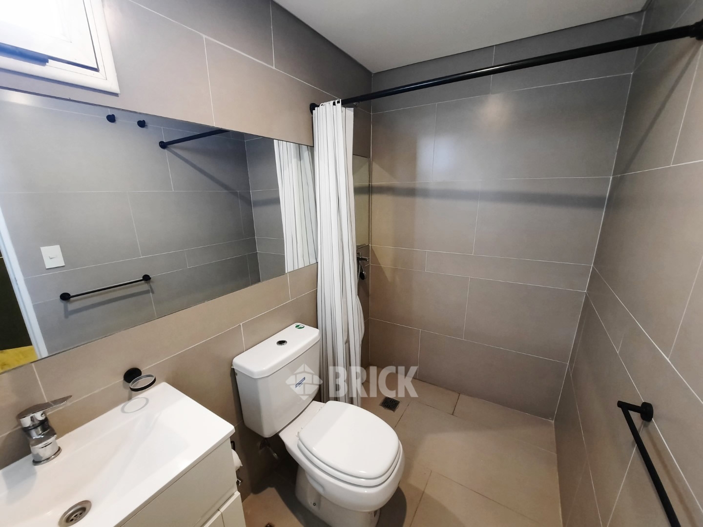 COLOMBRES al 0 Piso 4 24