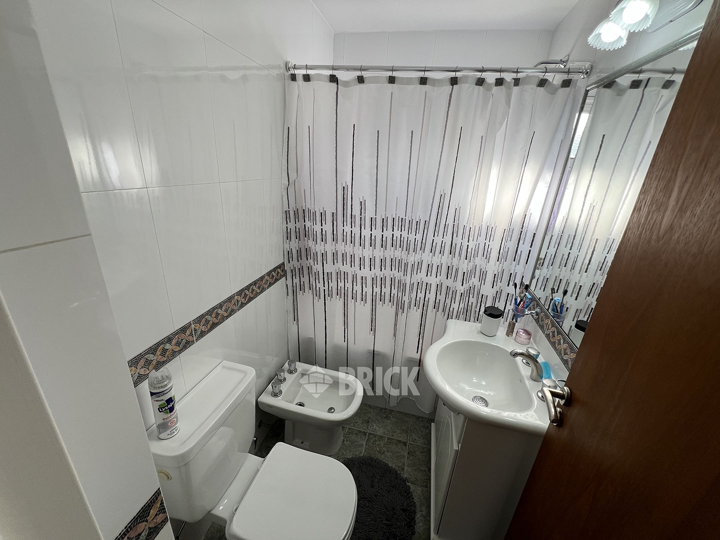 SEGUI, FCO. JOSE al 500 Piso PB 19