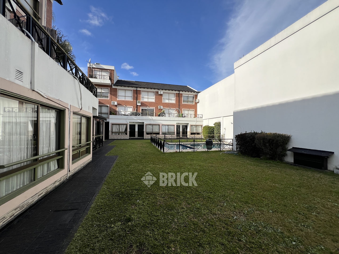 SEGUI, FCO. JOSE al 500 Piso PB 21