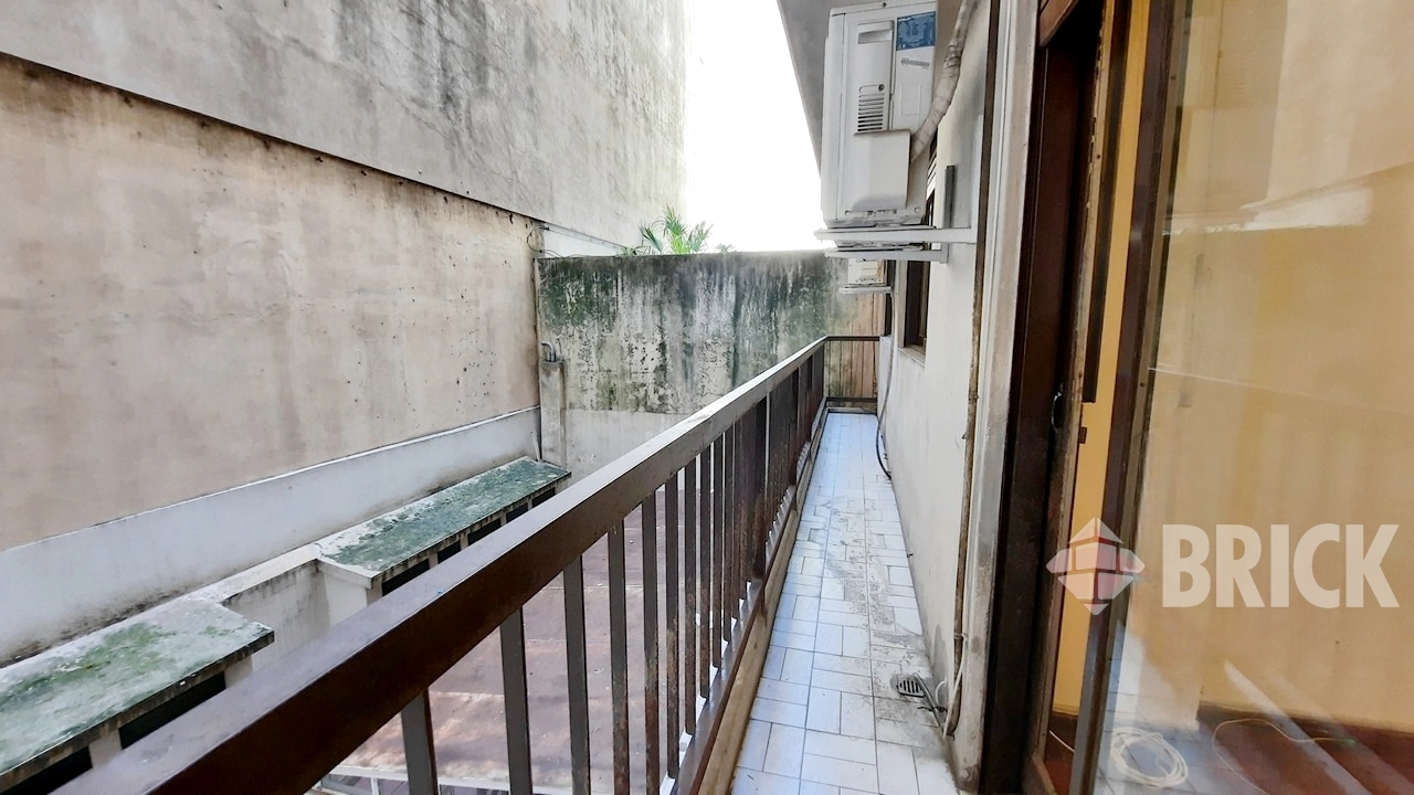 BILLINGHURST al 2300 Piso 1 5