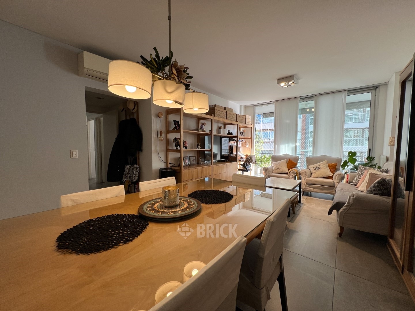 ALVAREZ, DONATO, T. GRAL. al 200 Piso 4 3