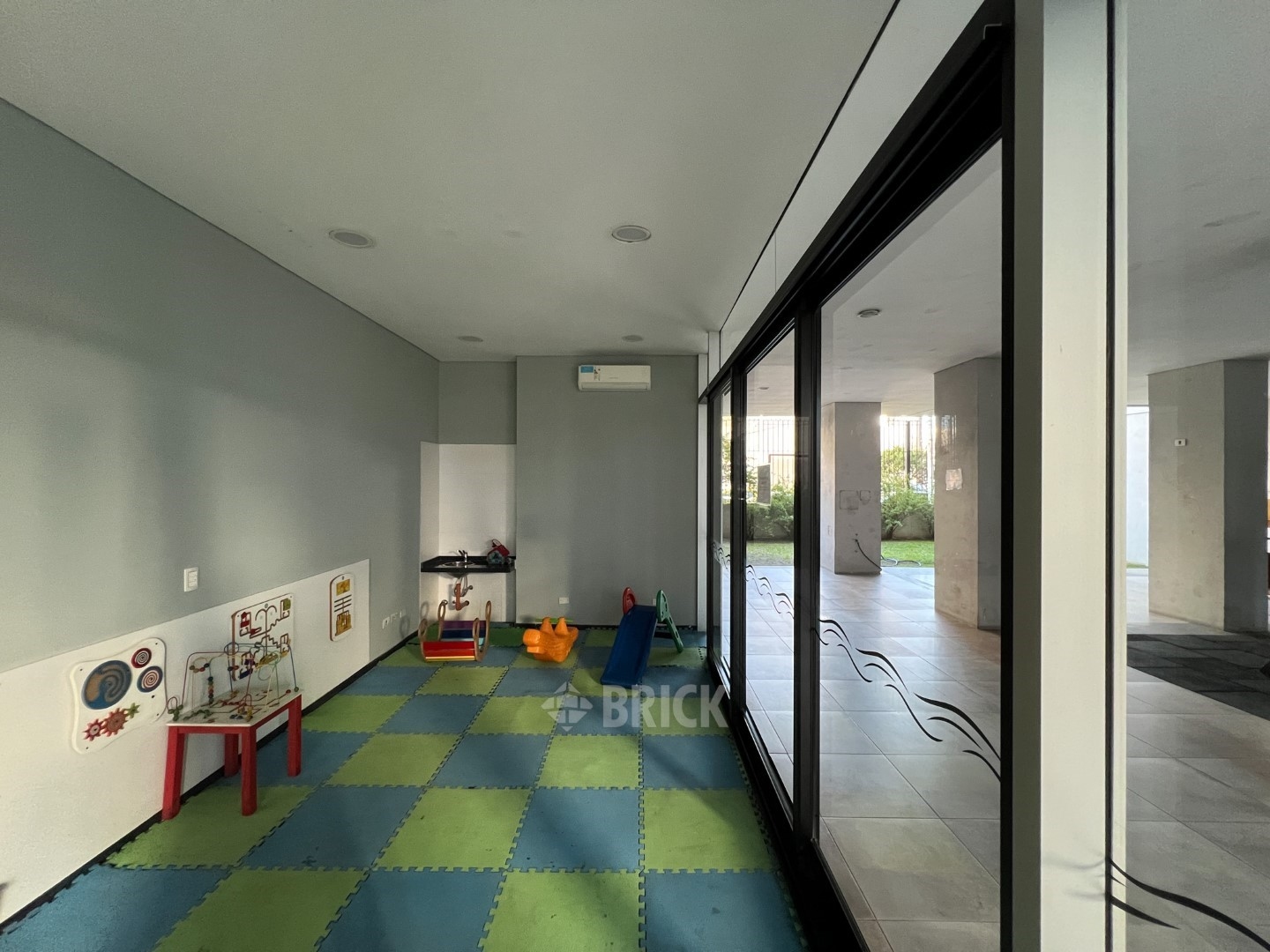 ALVAREZ, DONATO, T. GRAL. al 200 Piso 4 32