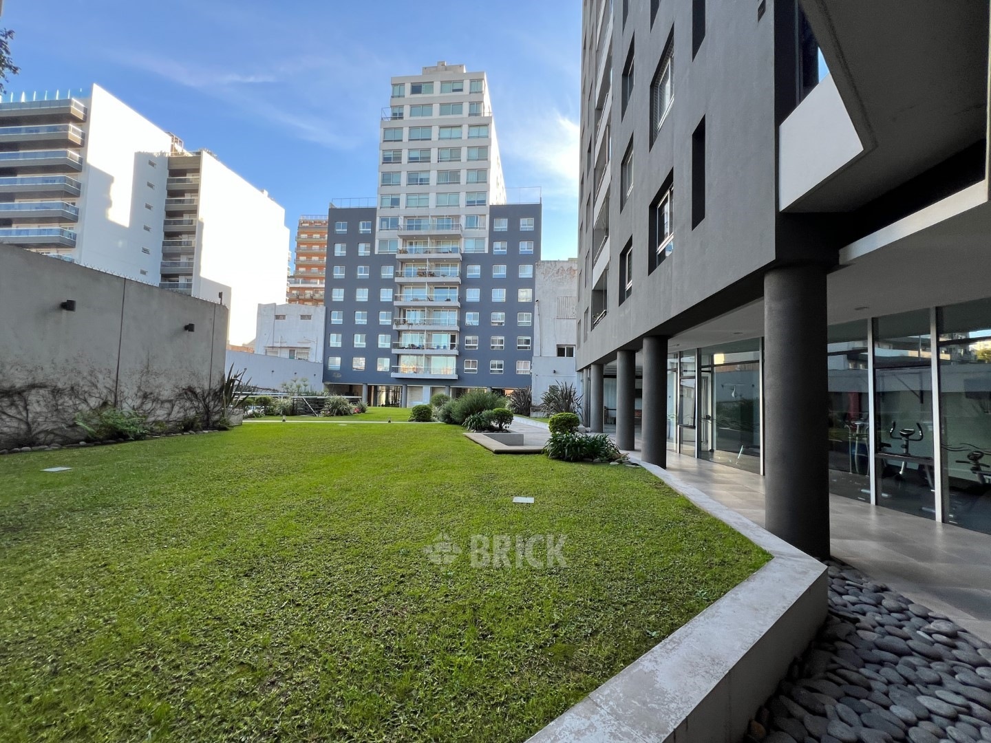 ALVAREZ, DONATO, T. GRAL. al 200 Piso 4 33