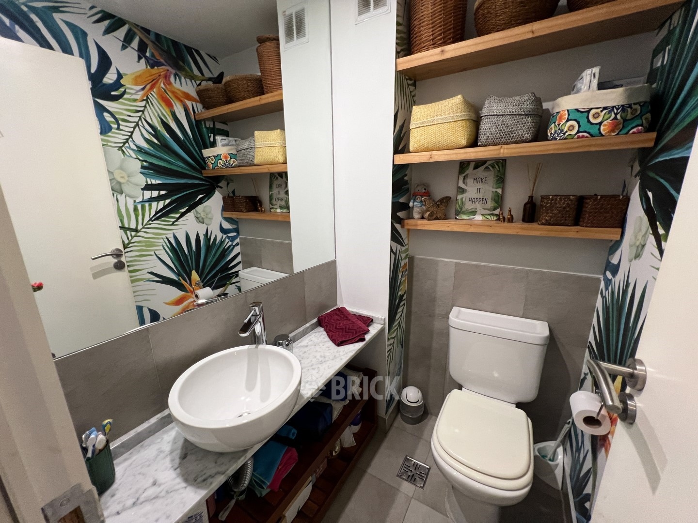 ALVAREZ, DONATO, T. GRAL. al 200 Piso 4 9