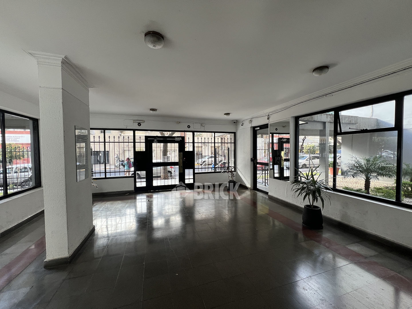 ALBERTI al 1600 Piso 9 13