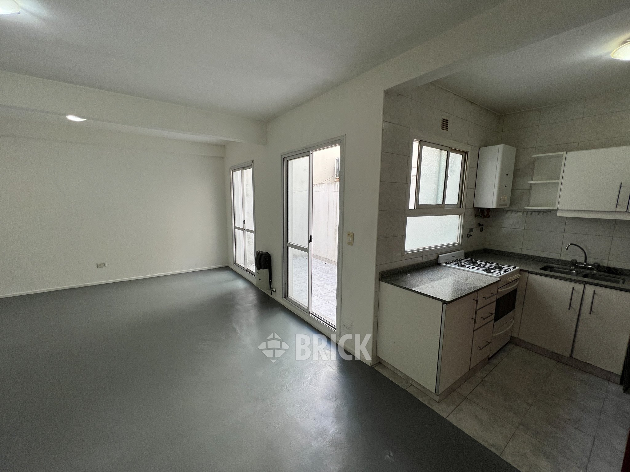 URQUIZA al 700 Piso PB 1