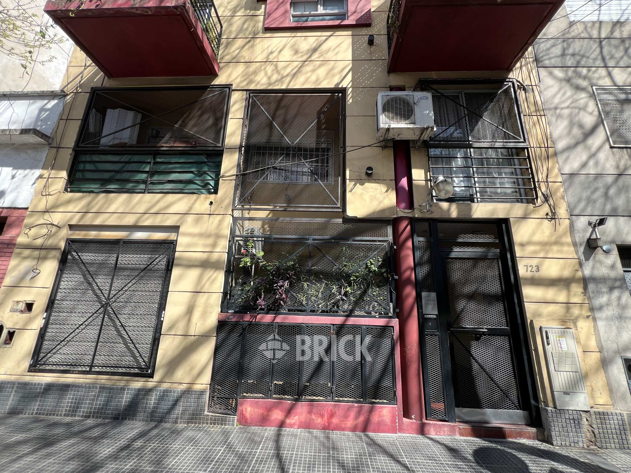 URQUIZA al 700 Piso PB 11