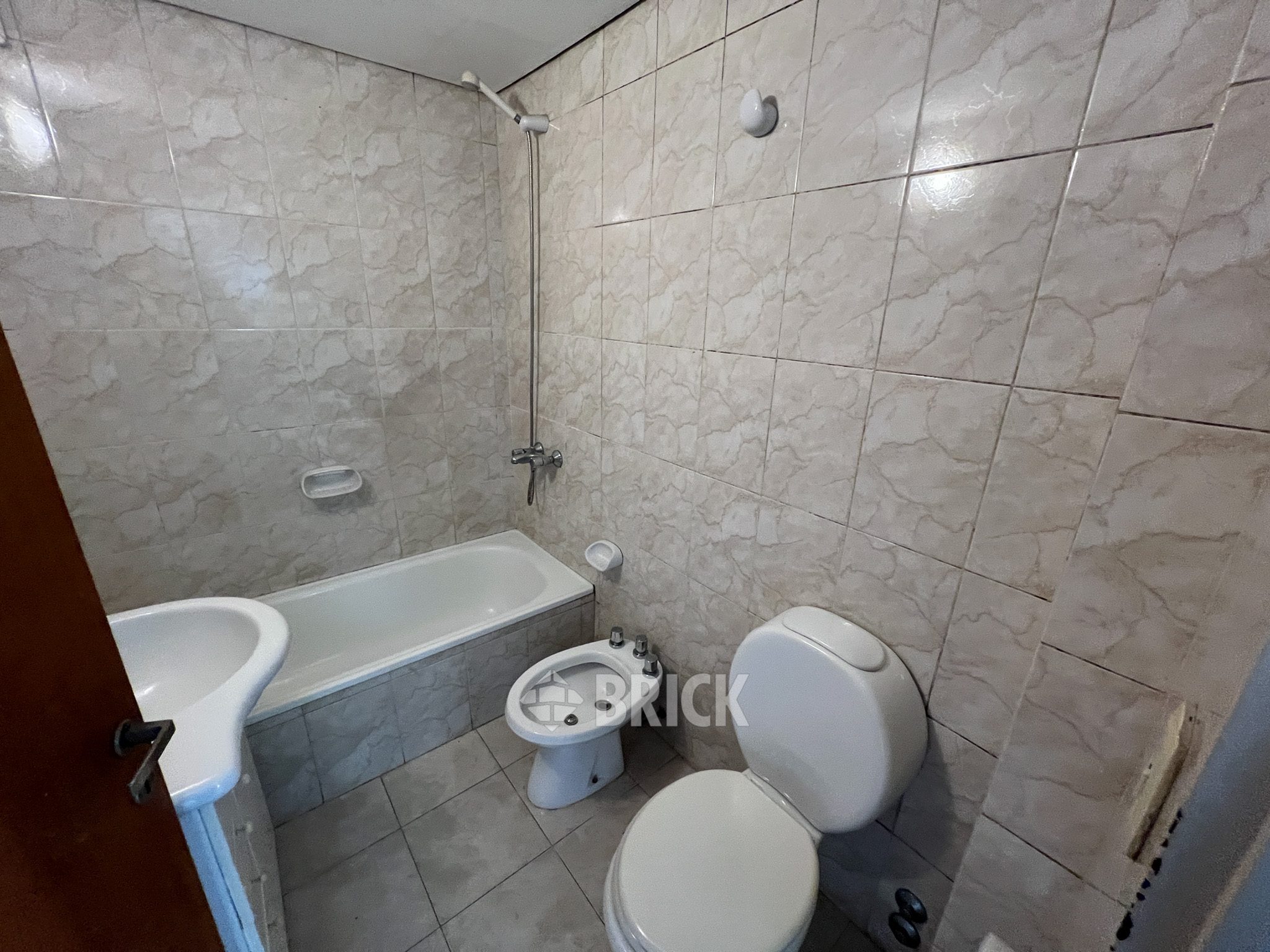 URQUIZA al 700 Piso PB 8