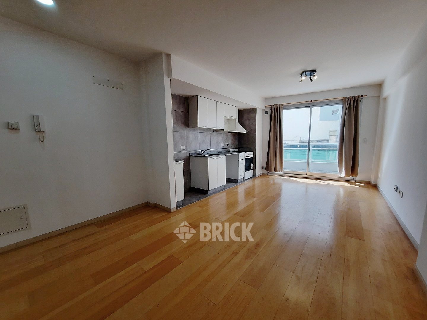 PARAGUAY al 3900 Piso 2 1