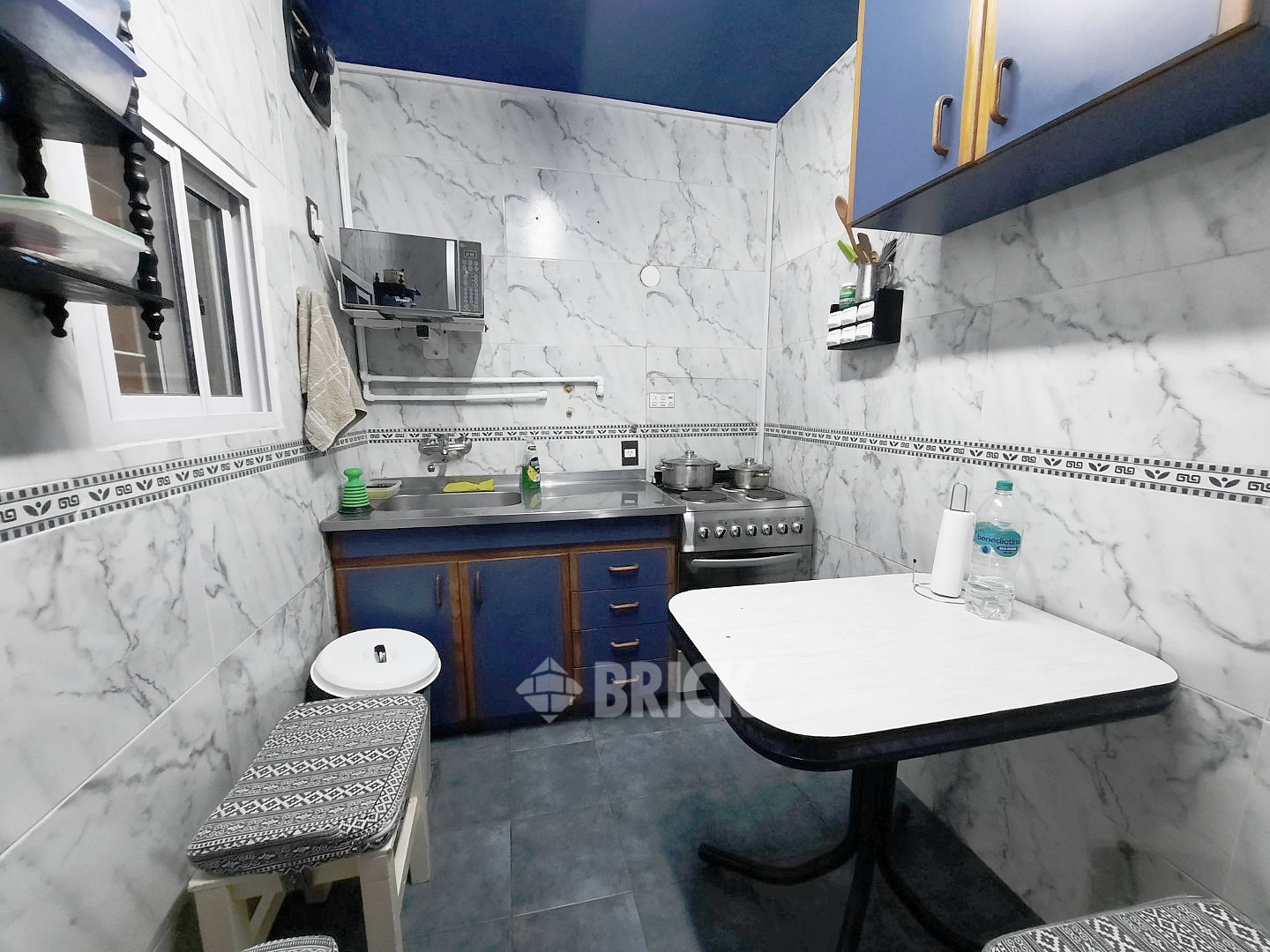 LAPRIDA al 1200 Piso PB 18