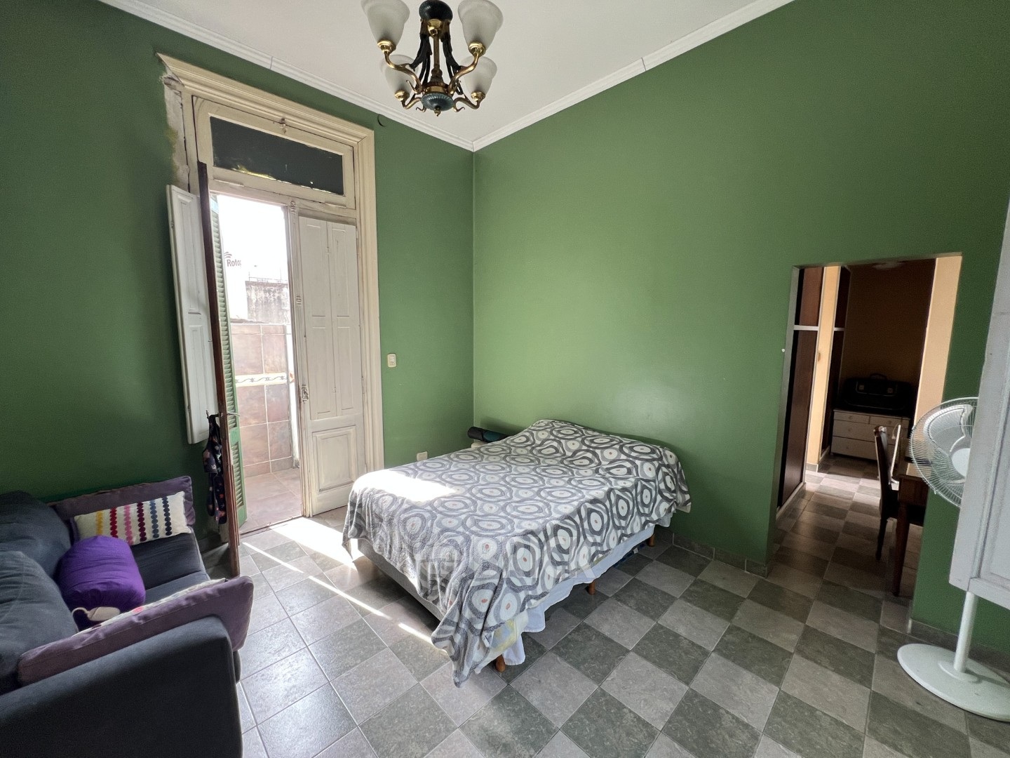 ALBERDI, JUAN B., AV. al 3200 Piso 1 17