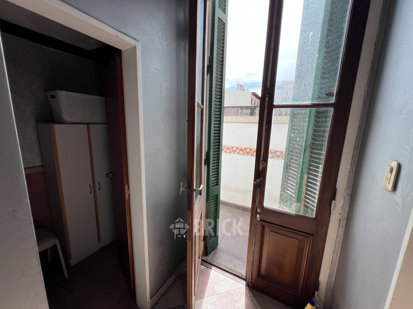 ALBERDI, JUAN B., AV. al 3200 Piso 1 21