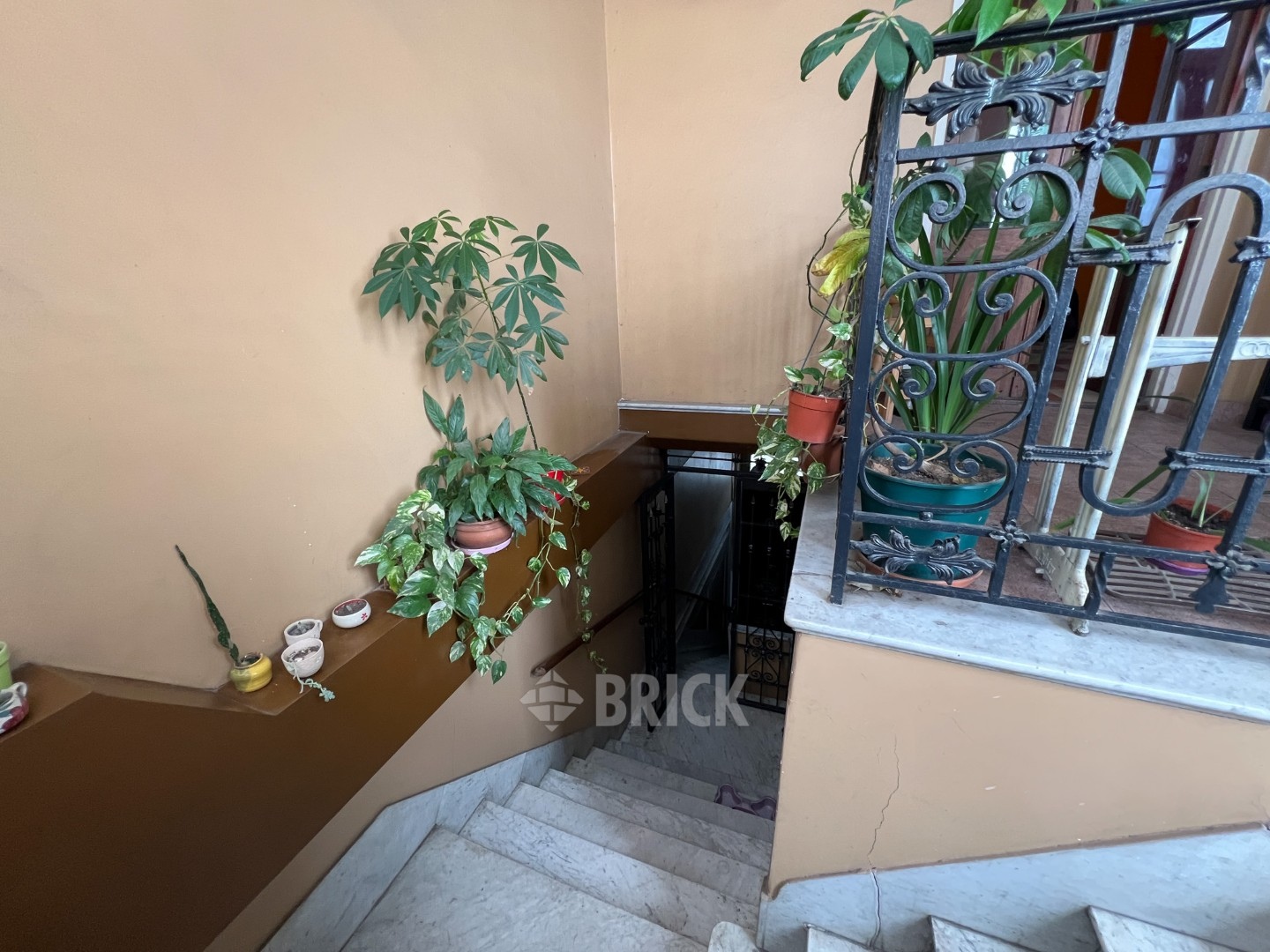 ALBERDI, JUAN B., AV. al 3200 Piso 1 35