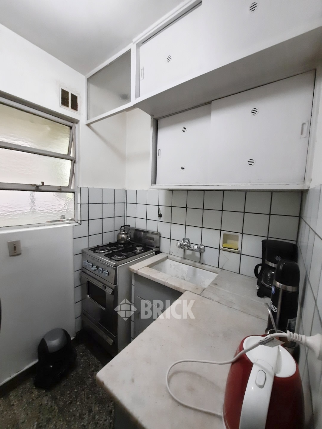 CORDOBA, AV. al 300 Piso 6 18