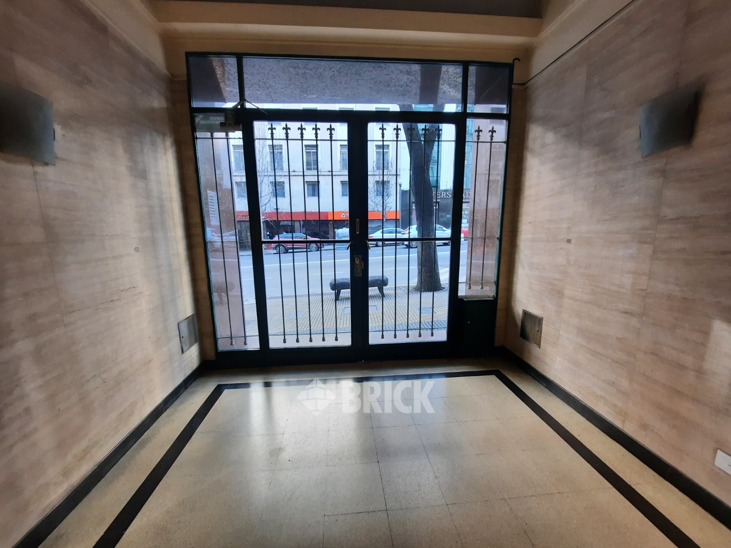 CORDOBA, AV. al 300 Piso 6 23