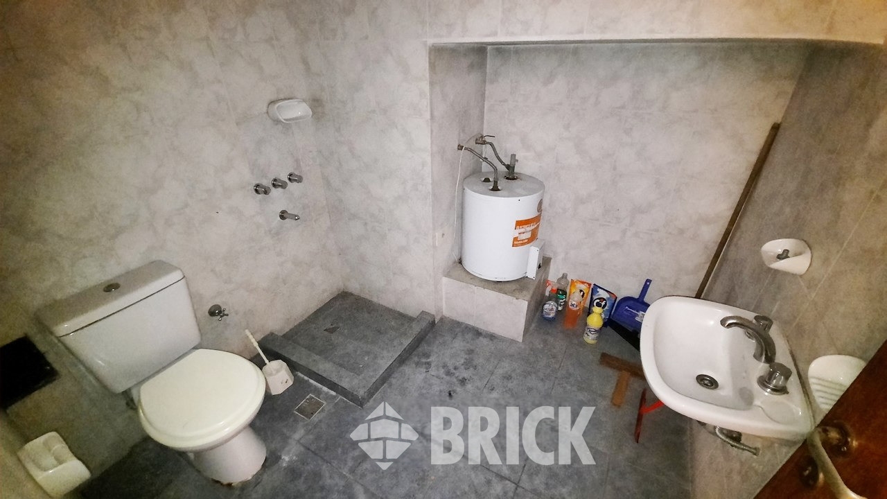 LAPRIDA al 1200 Piso PB 17