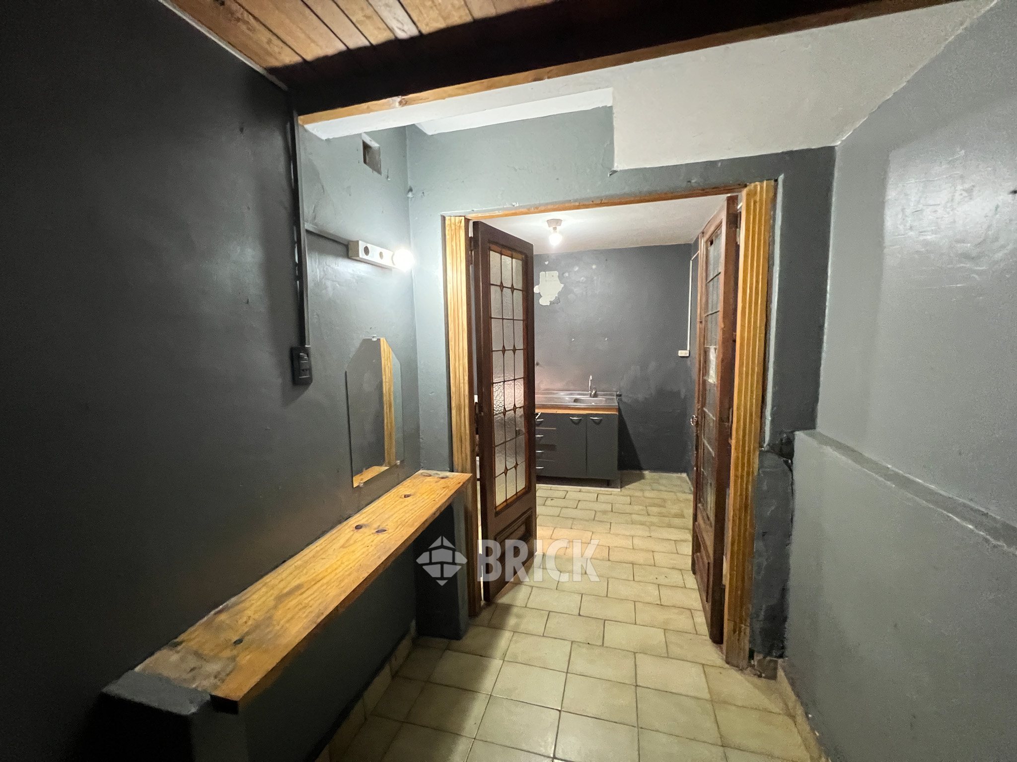 BACACAY al 2500 Piso PB 17