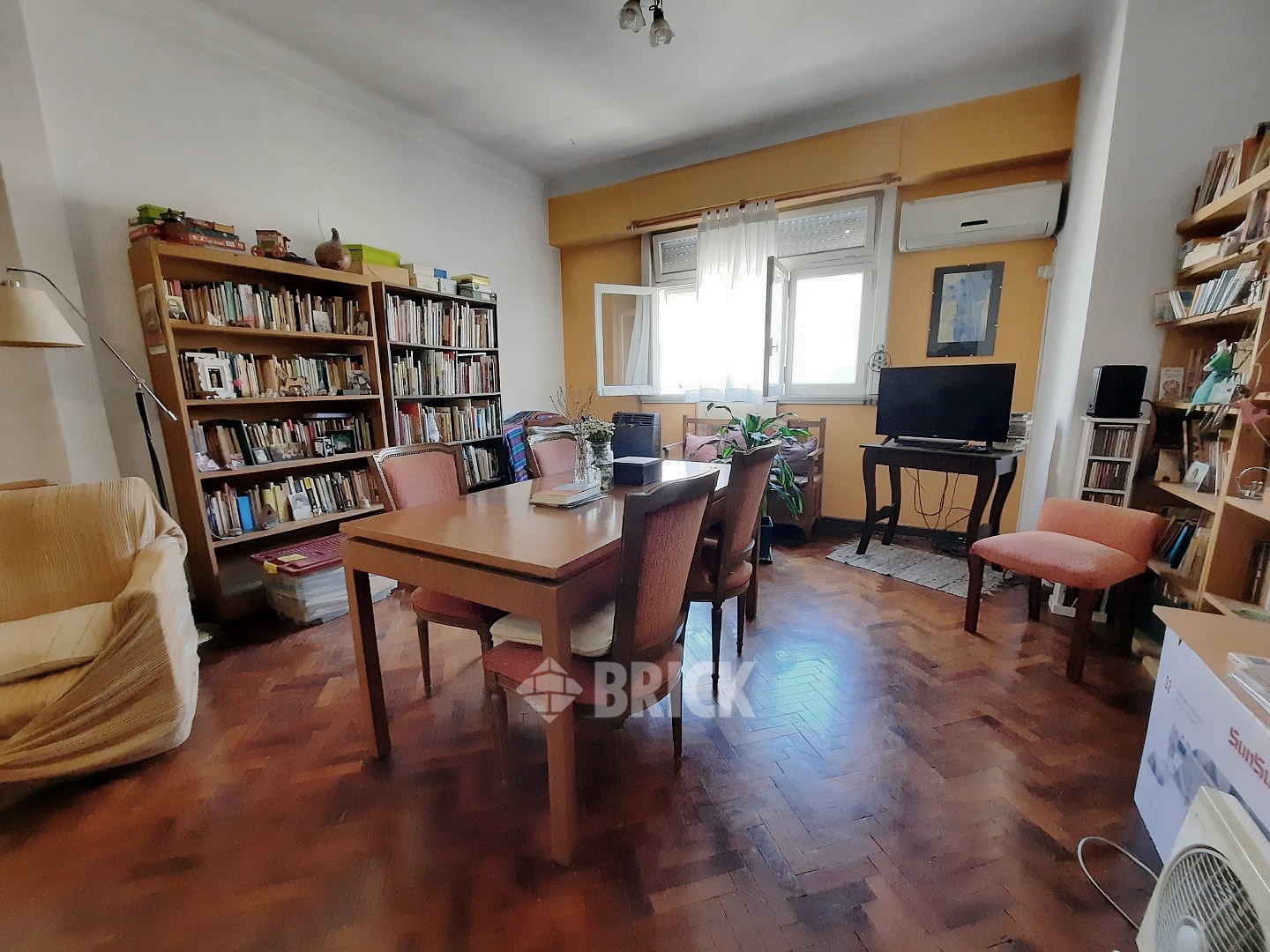 THAMES al 400 Piso 2 4