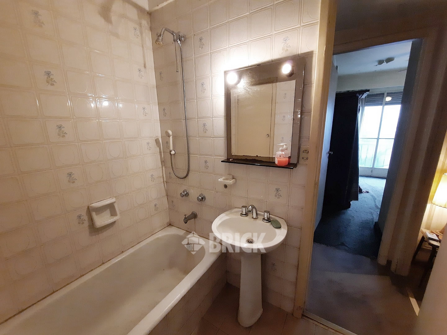 CABILDO, AV. al 400 Piso 3 11