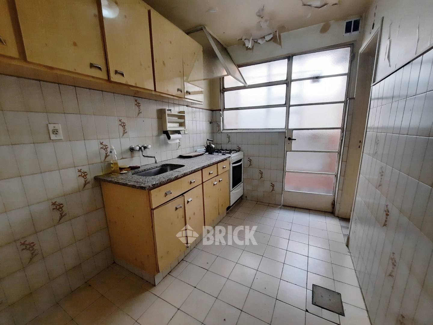 CABILDO, AV. al 400 Piso 3 22