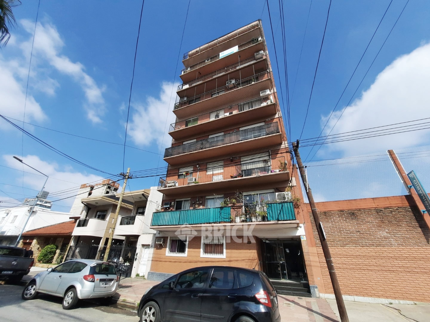 IRIGOYEN, GOBERNADOR al 400 Piso PB 23