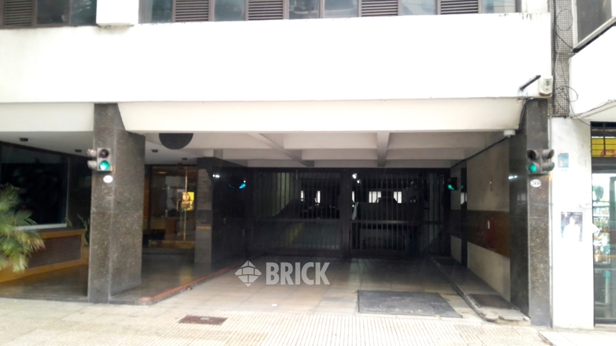 LAS HERAS, AV. al 2400 Piso 1 Nº 97 1