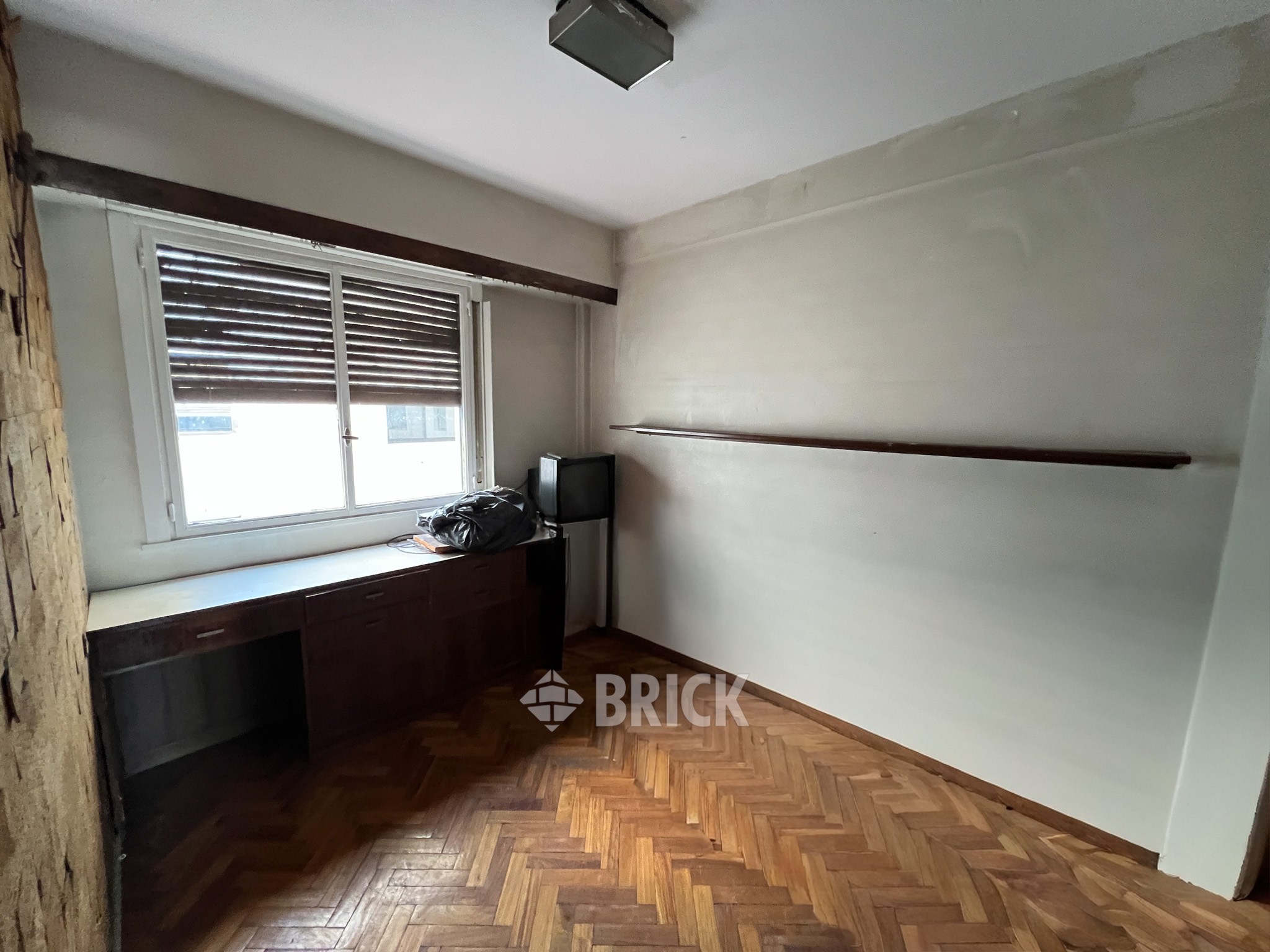 ALVAREZ, DONATO, T. GRAL. al 300 Piso 5 14