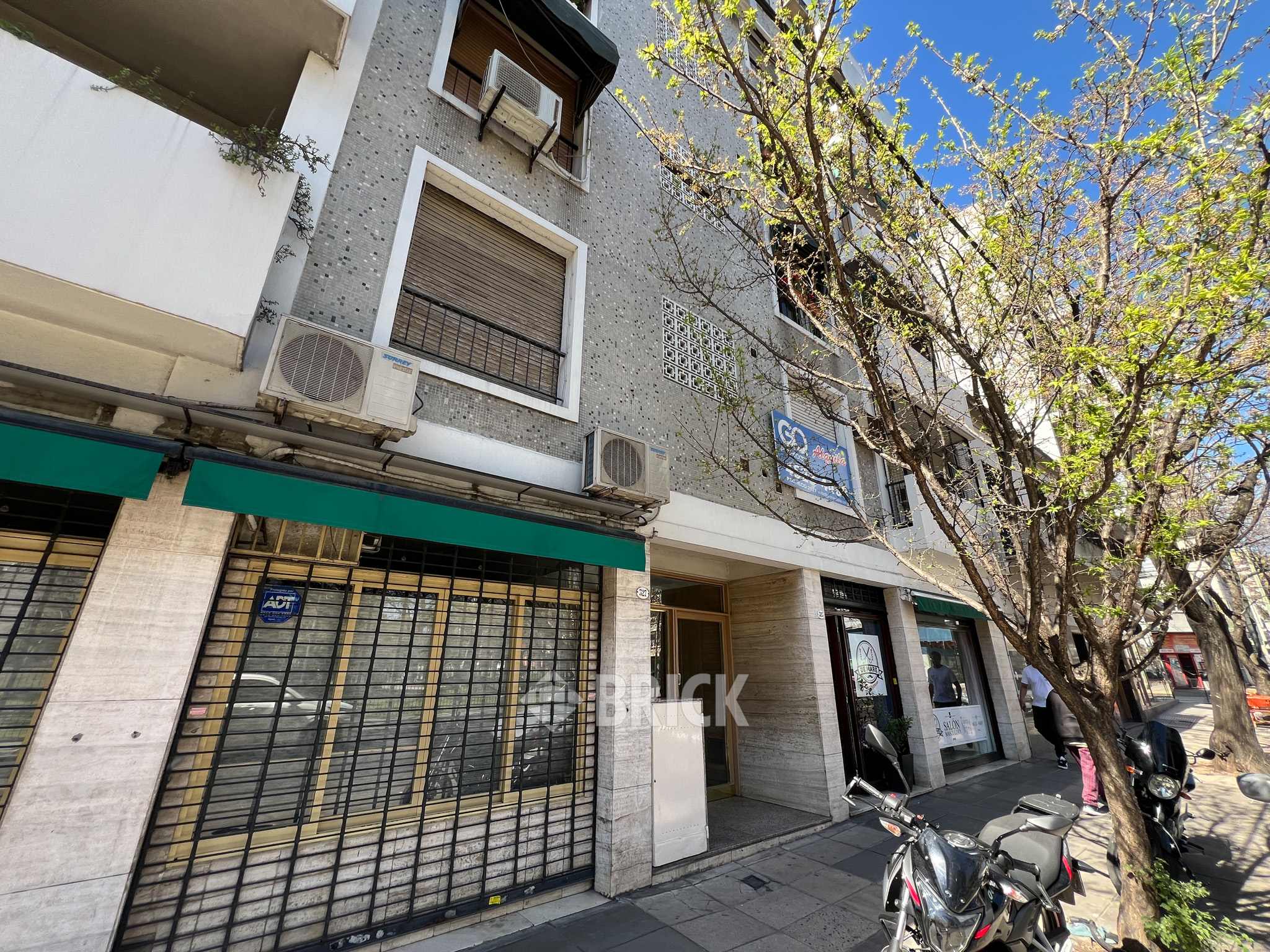 ALVAREZ, DONATO, T. GRAL. al 300 Piso 5 23