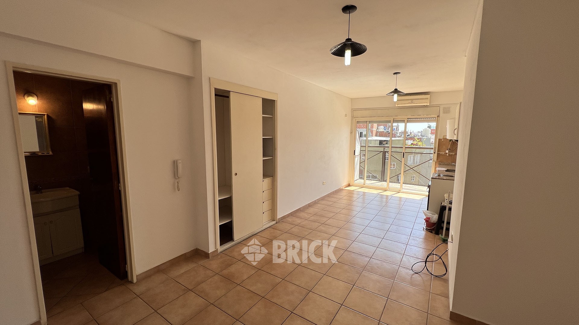 GARCIA, TEODORO al 3900 Piso 3 4