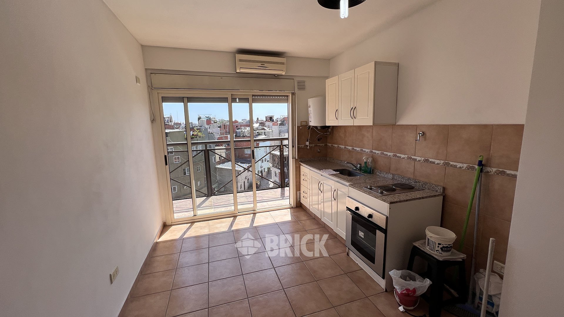 GARCIA, TEODORO al 3900 Piso 3 5