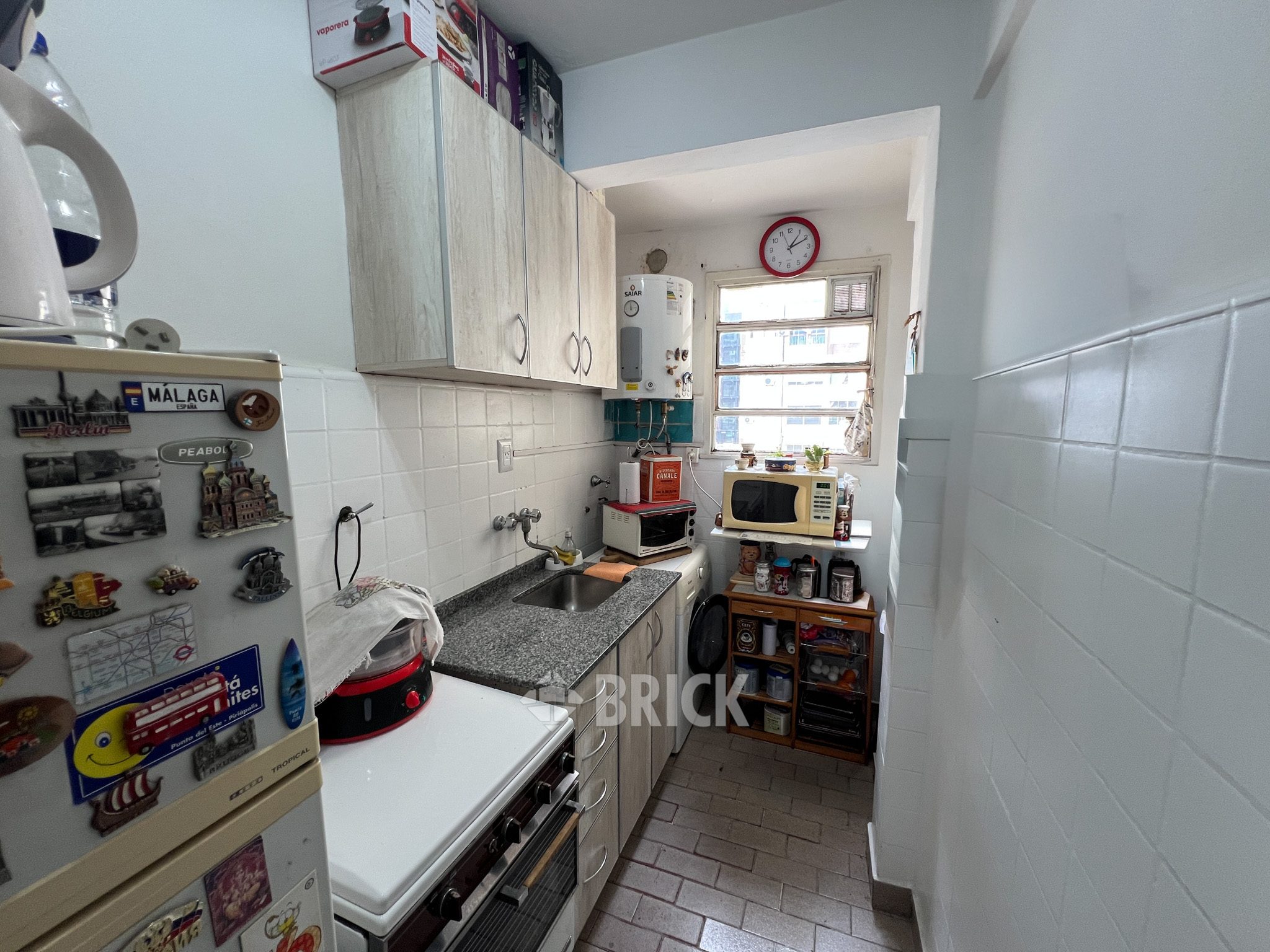 THAMES al 2100 Piso 5 10