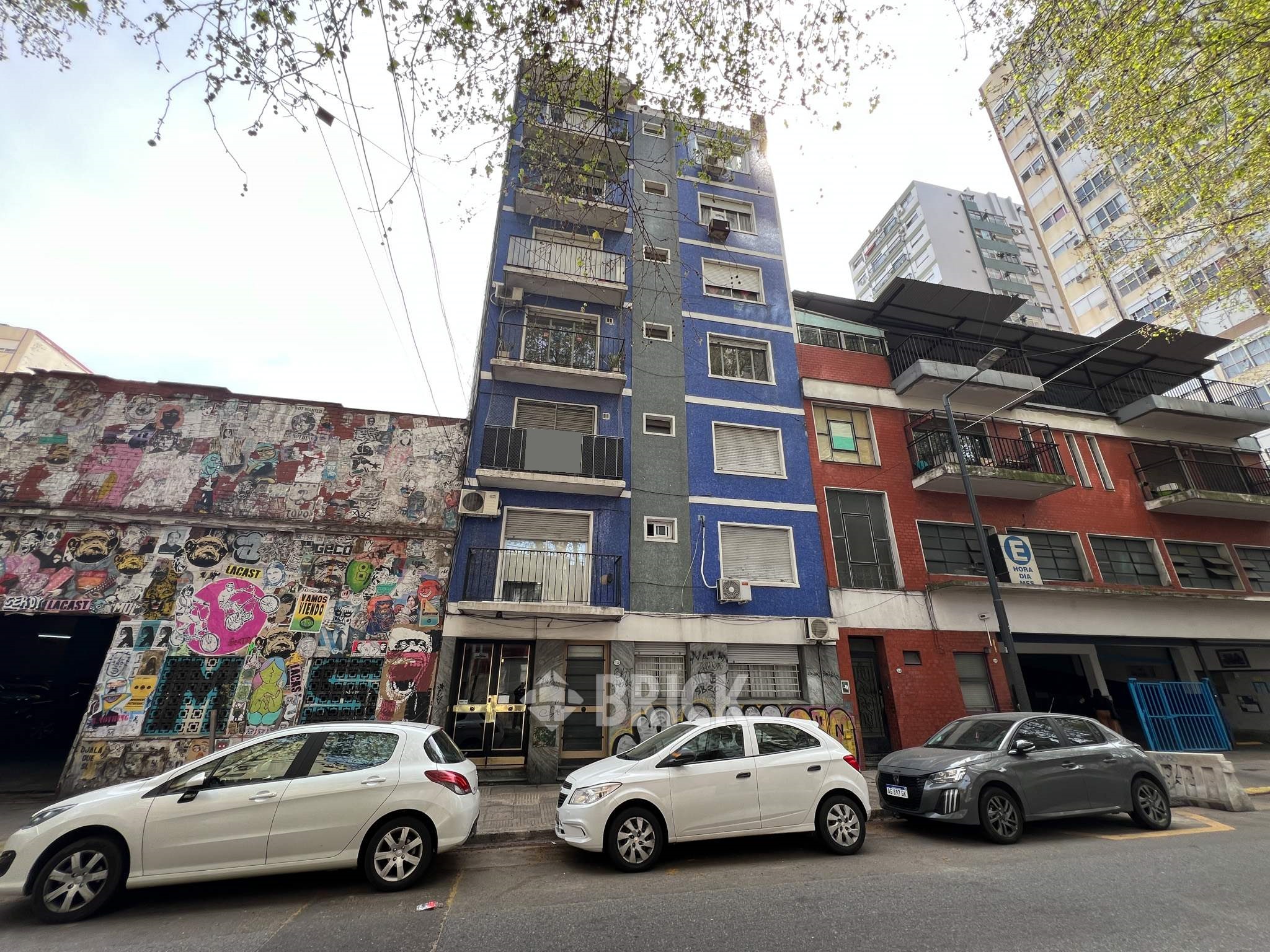 THAMES al 2100 Piso 5 14