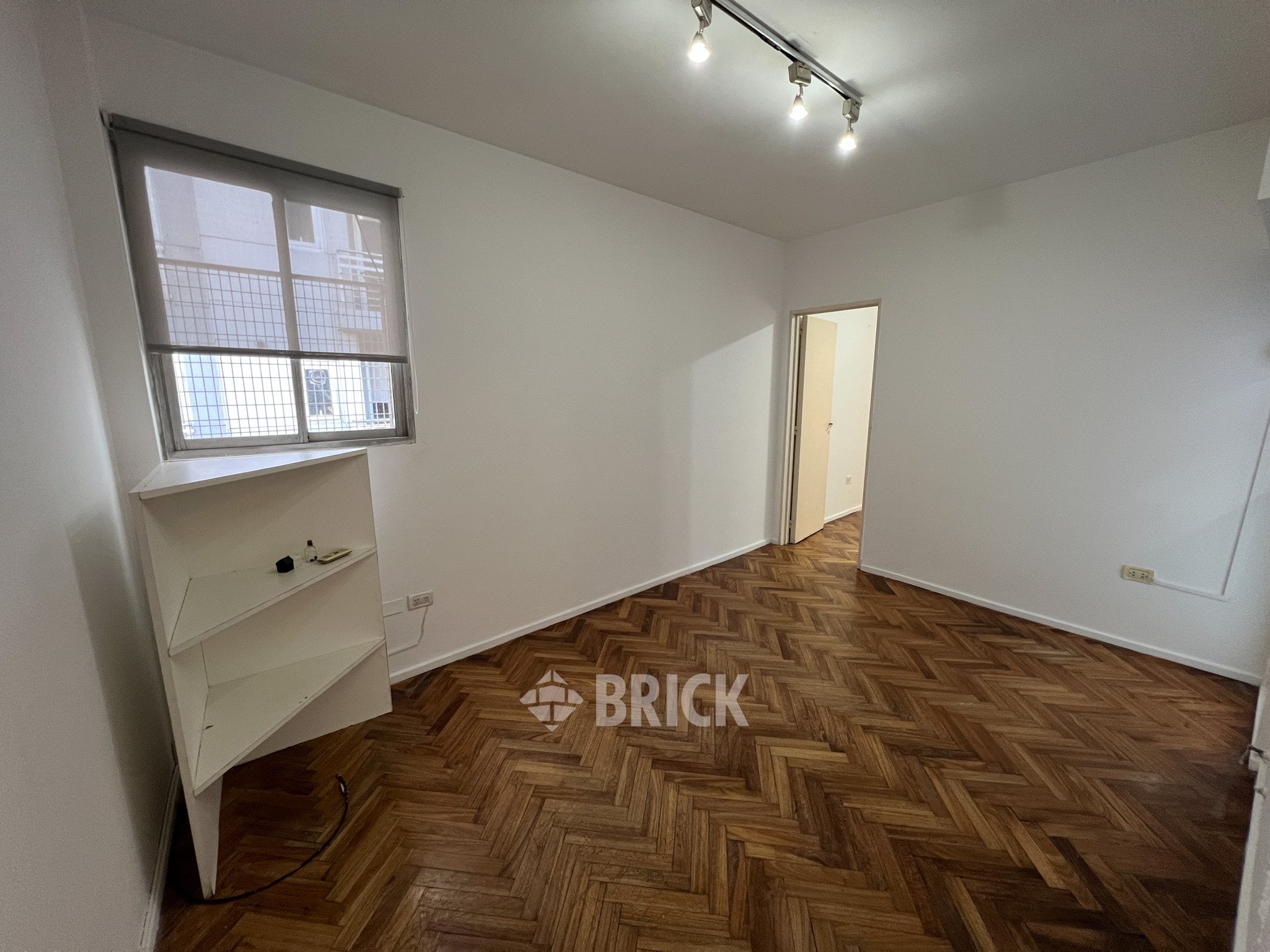 SINCLAIR al 3000 Piso 6 1