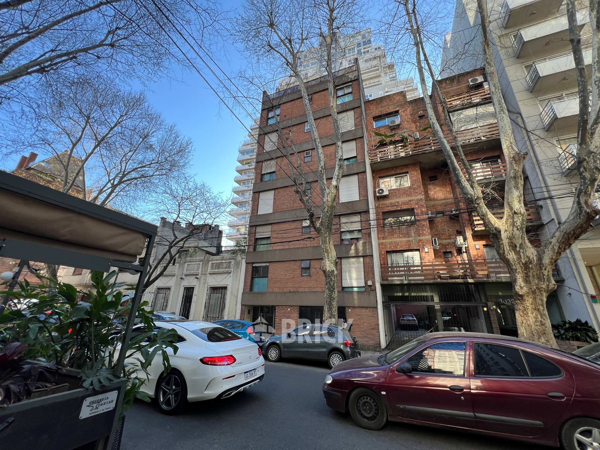 SINCLAIR al 3000 Piso 6 12